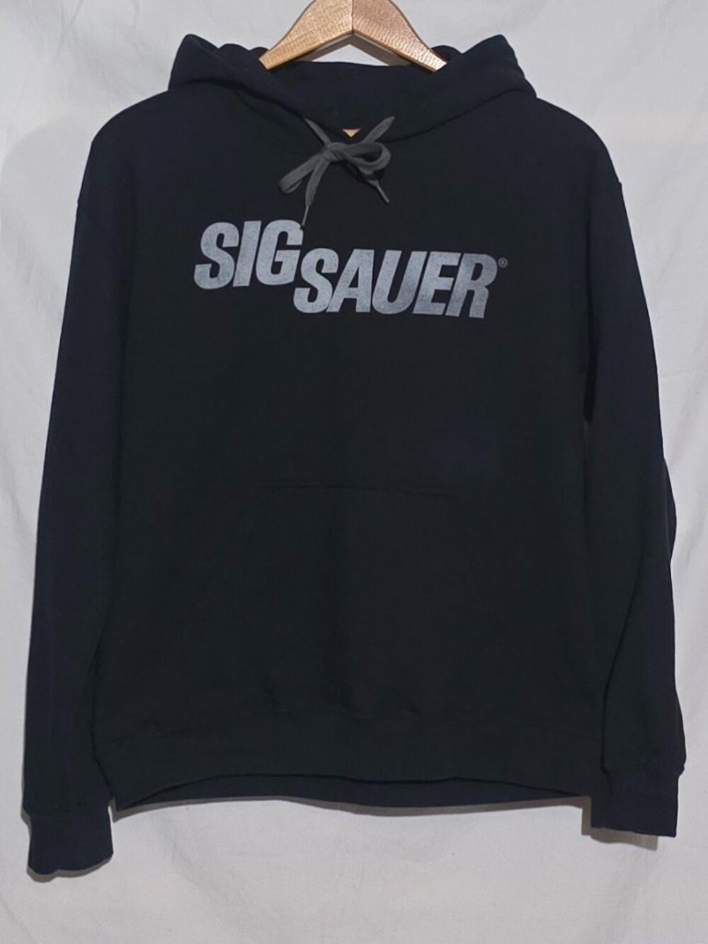 SIG SAUER Black Pullover Hoodie - Sz M*